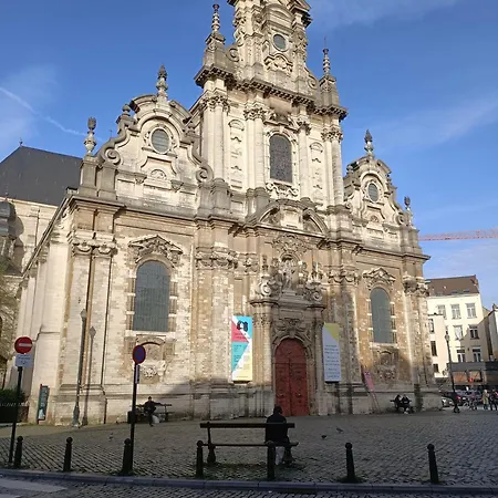 De Charme Au Coeur De Bruxelles!! Apartment
