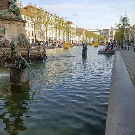 Apartment De Charme Au Coeur De Bruxelles!!